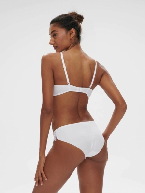 Wish Push-up Triangle CRISTAL WHITE