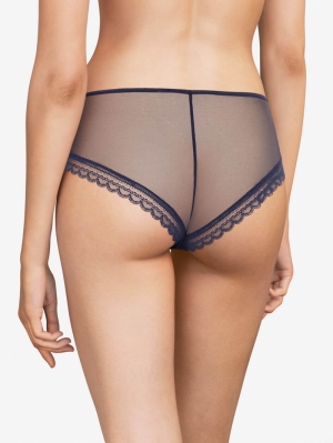 Parisian Allure shorty SAFFIER