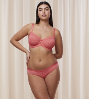 Aura Spotlight Brazilian SUGAR CORAL