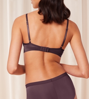 Aura Spotlight T WP Merlot
