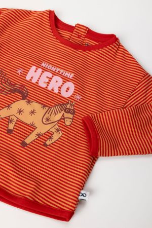 Babypyjama Nighttime Hero ROOD-ORANJE